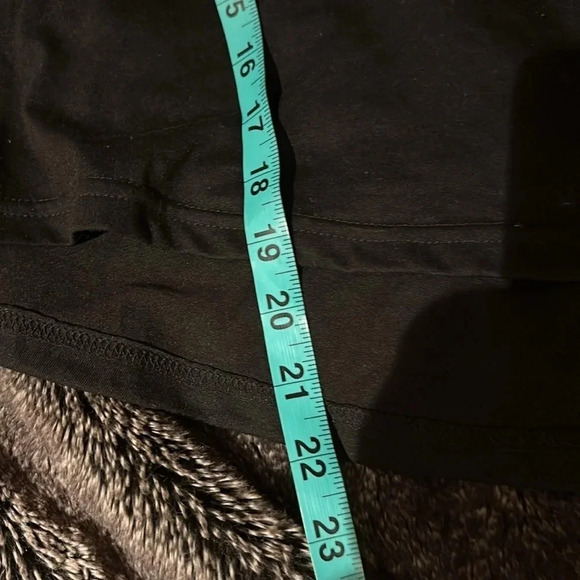 Puma women’s sports T-shirt  Sz M - Picture 7 of 8